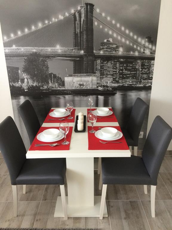 Apartments Antisa Baška Voda エクステリア 写真