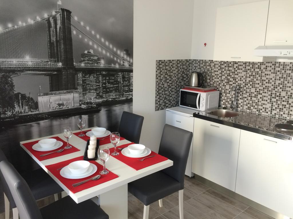 Apartments Antisa Baška Voda エクステリア 写真